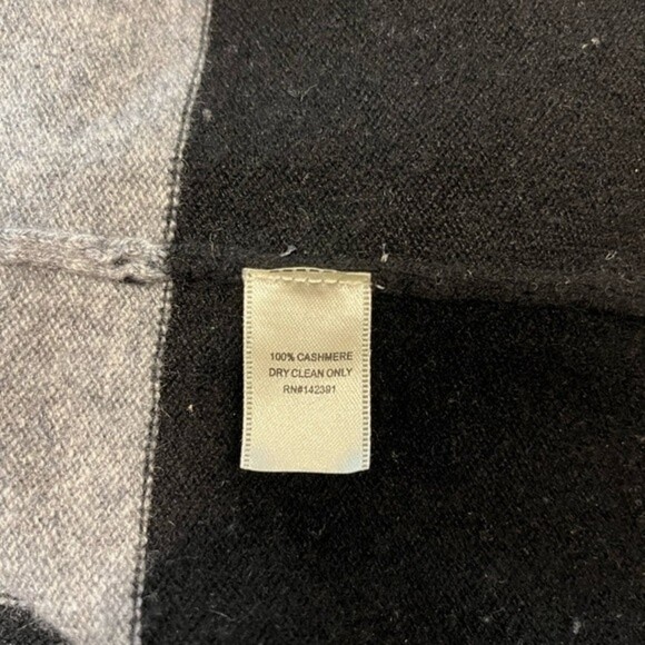 Project 100% Cashmere Grey and Black Crew Neck Sweater- Size Small - Picture 5 of 5